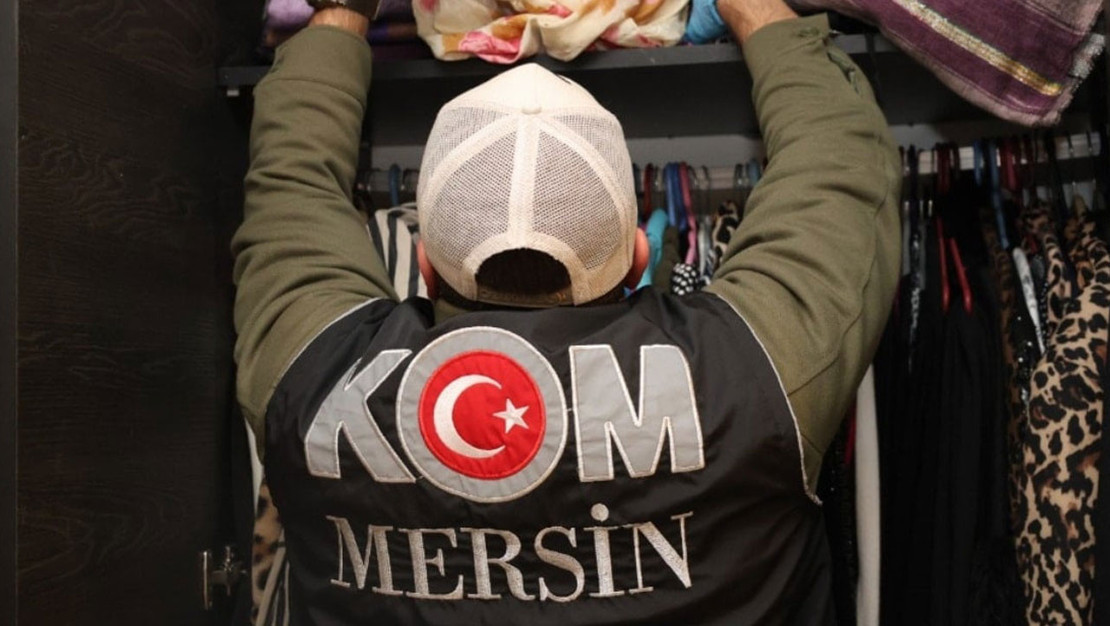 mersin-de-gumruk-operasyonu-11-kisi-tutuklandi