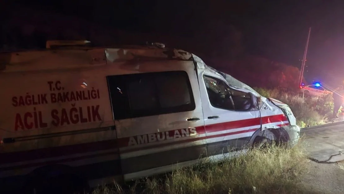 ambulans-kontrolden-cikip-devrildi