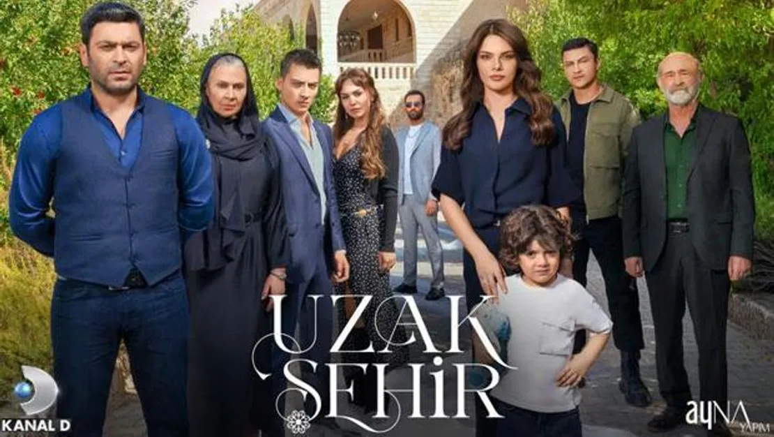 uzak-sehir-in-afisi-yayinlandi