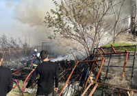 edirne-de-mobilya-magazasi-deposunda-yangin-cikti