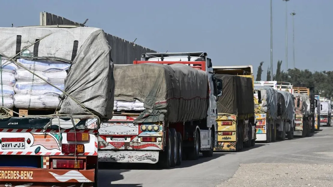 israil-gazze-ye-yardim-girisini-durdurdu