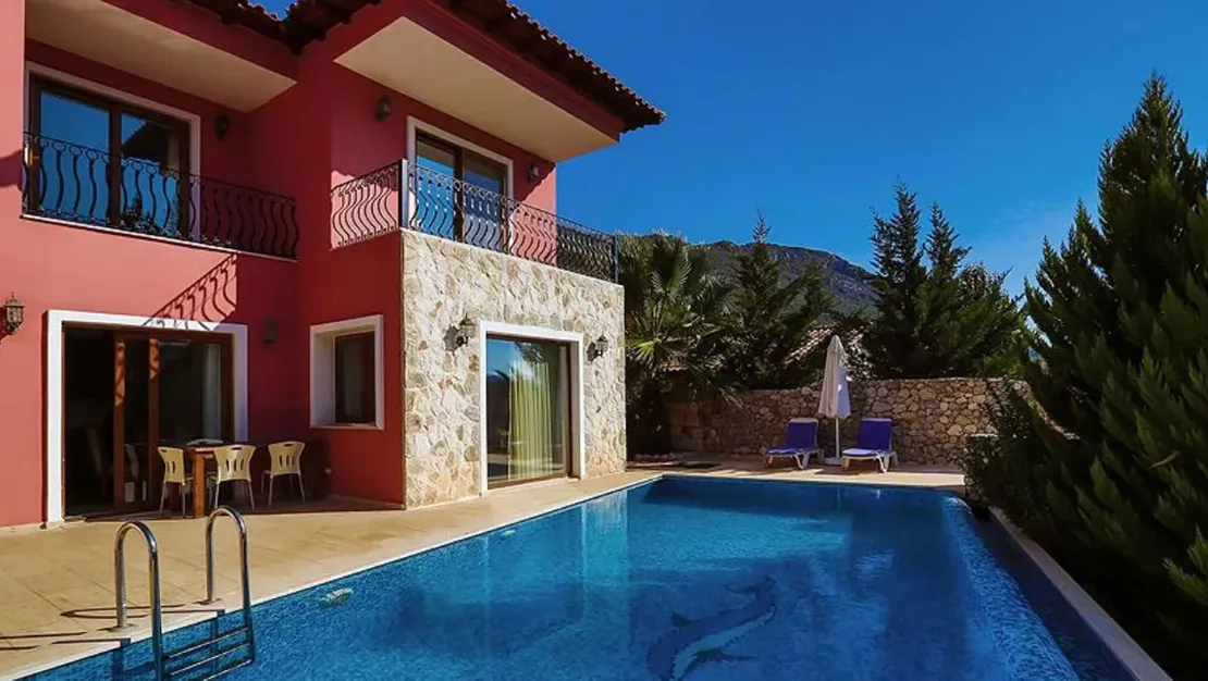 mugla-da-cocuk-havuzda-boguldu