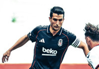 necip-uysal-futbolculuk-kariyerini-besiktas-ta-noktalayacak