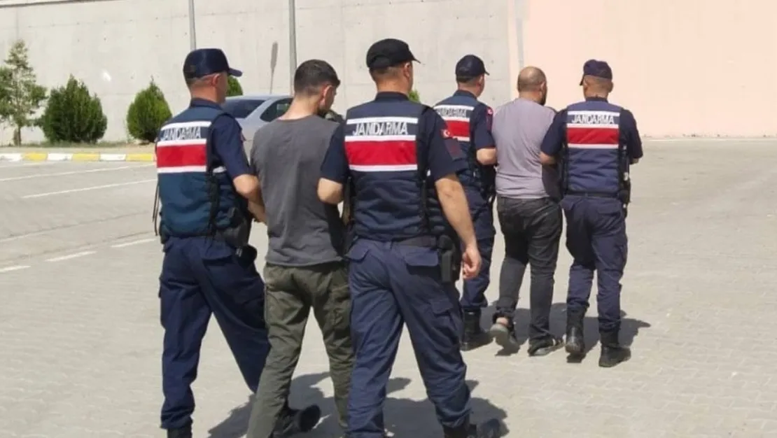 hakkari-de-arama-kaydi-bulunan-kisiler-yakalandi