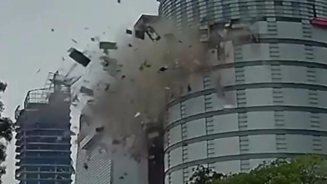 tayvan-da-avm-de-patlama-5-olu-7-yarali