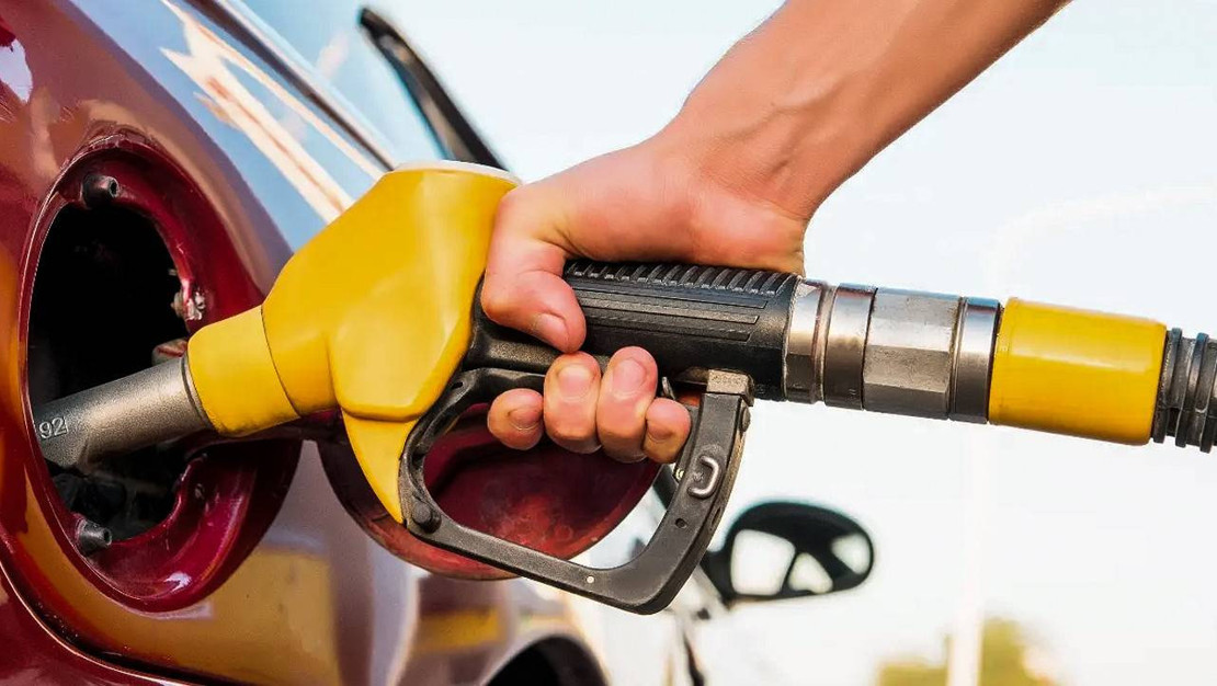 abd-ve-israil-in-iran-saldirilari-petrol-fiyatlarini-etkiledi