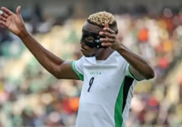 osimhen-sakatligi-nedeniyle-macta-yer-alamadi