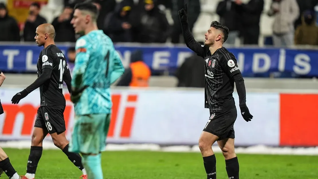 besiktas-eyupspor-karsisinda-3-1-galip