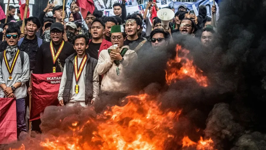 endonezya-da-protestolar-artiyor