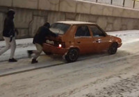 batman-da-yogun-kar-yagisi-ulasimi-olumsuz-etkiledi