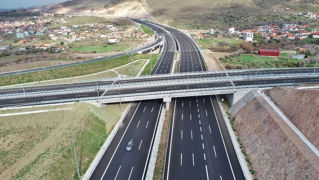 bayramda-otoyol-kopru-ve-ulasim-ucretsiz