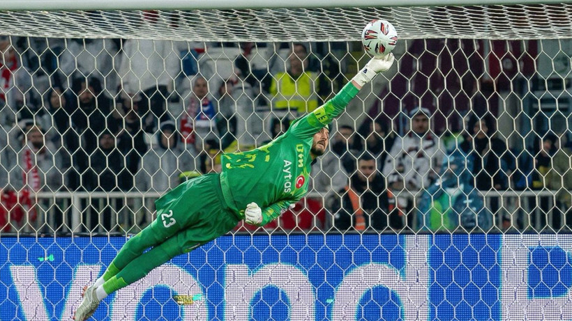 ugurcan-cakir-geceyi-kutlayan-kurtarislar-yapti