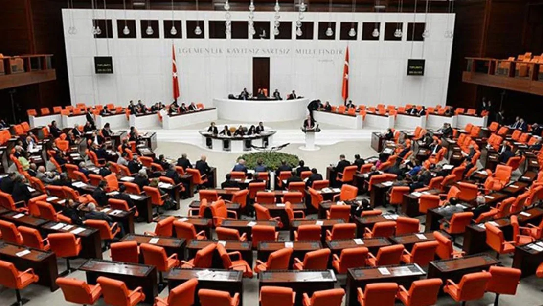 ak-parti-komisyon-uyeleri-belirlendi