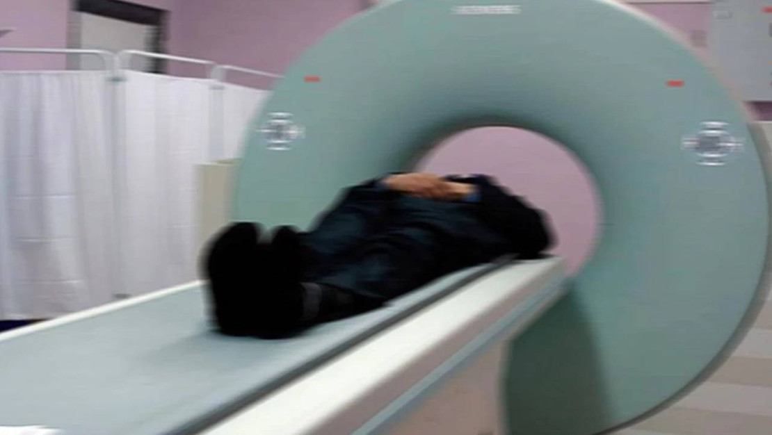 izmir-de-hastayi-mr-cihazinda-unuttular