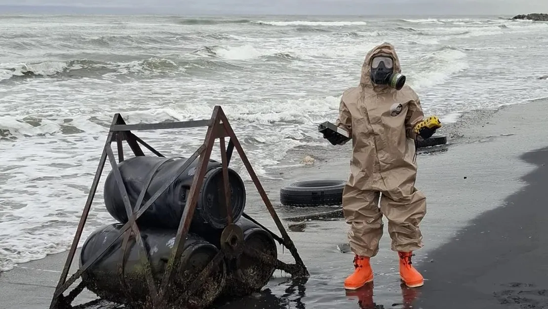 ordu-sahilinde-supheli-varil-bulundu