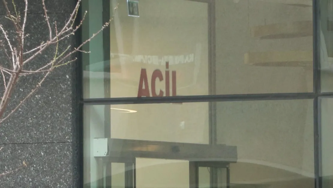 istanbul-da-annesini-bogmaya-calisti-yardim-istedi