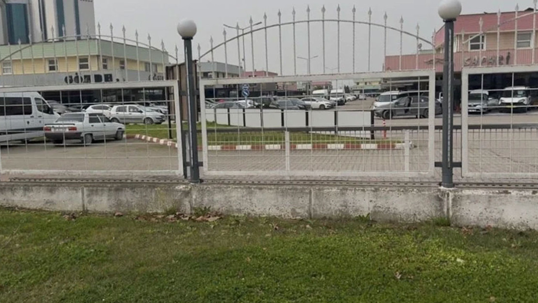 kocaeli-nde-oto-galerici-kayboldu-200-milyon-lira-borc