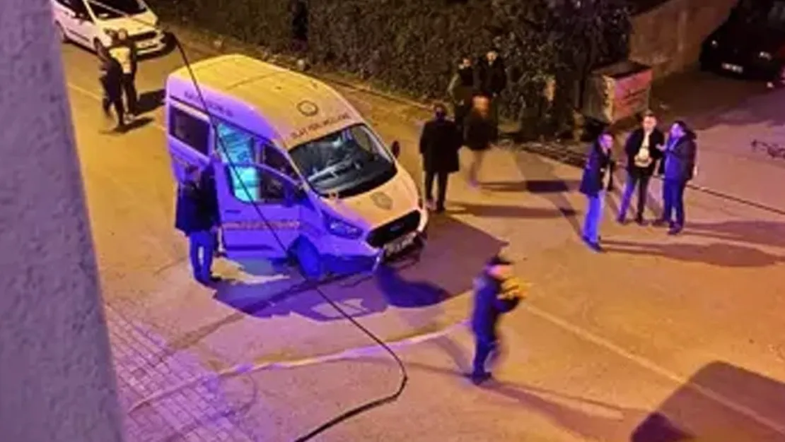 bosanma-asamasindaki-esini-oldurdu