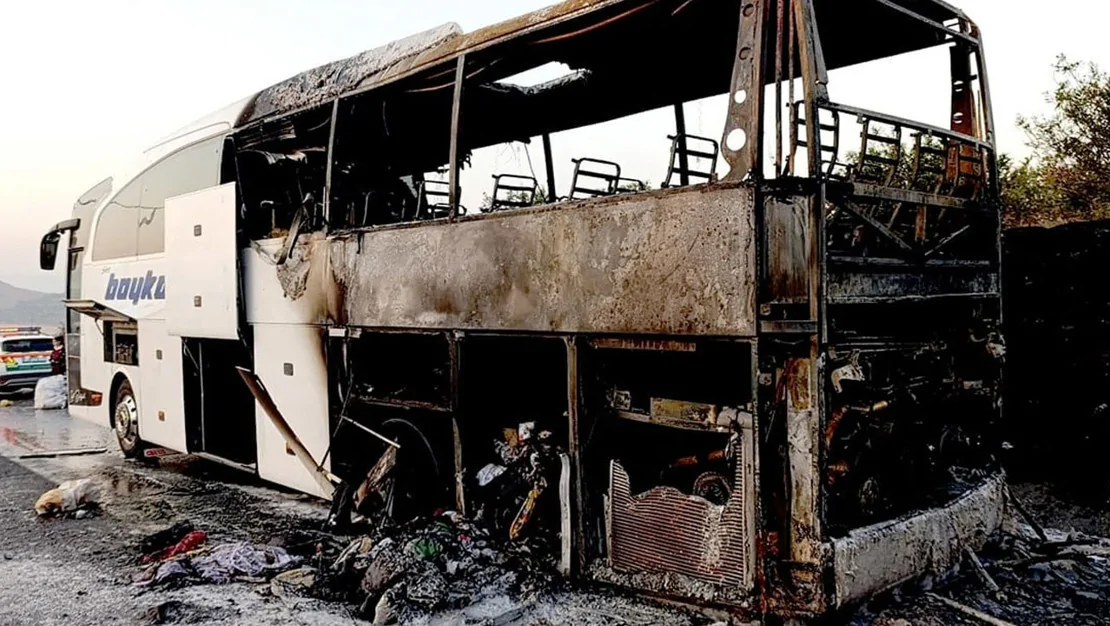 gaziantep-te-otobus-yangini-meydana-geldi