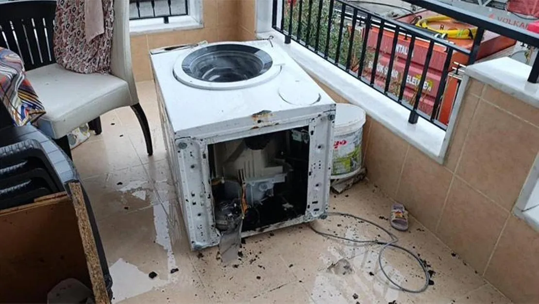 camasir-makinesi-yangini-felaket-once-engellendi