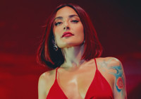 melek-mosso-dan-bosanma-sonrasi-yeni-ask-mesaji