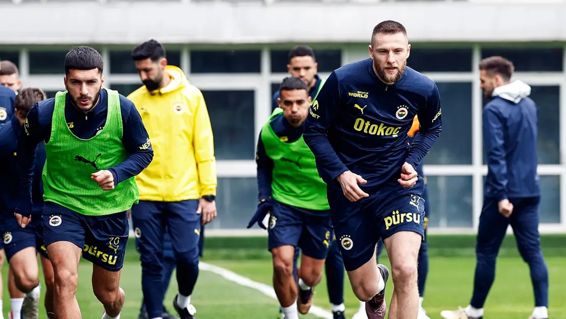 fenerbahce-sivasspor-maci-icin-hazirlaniyor