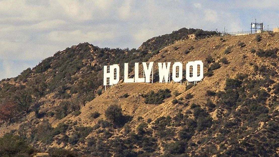 abd-disinda-cekilen-filmlere-yuzde-100-gumruk-vergisi