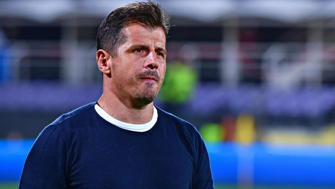 emre-belozoglu-antalyaspor-dan-istifa-etti