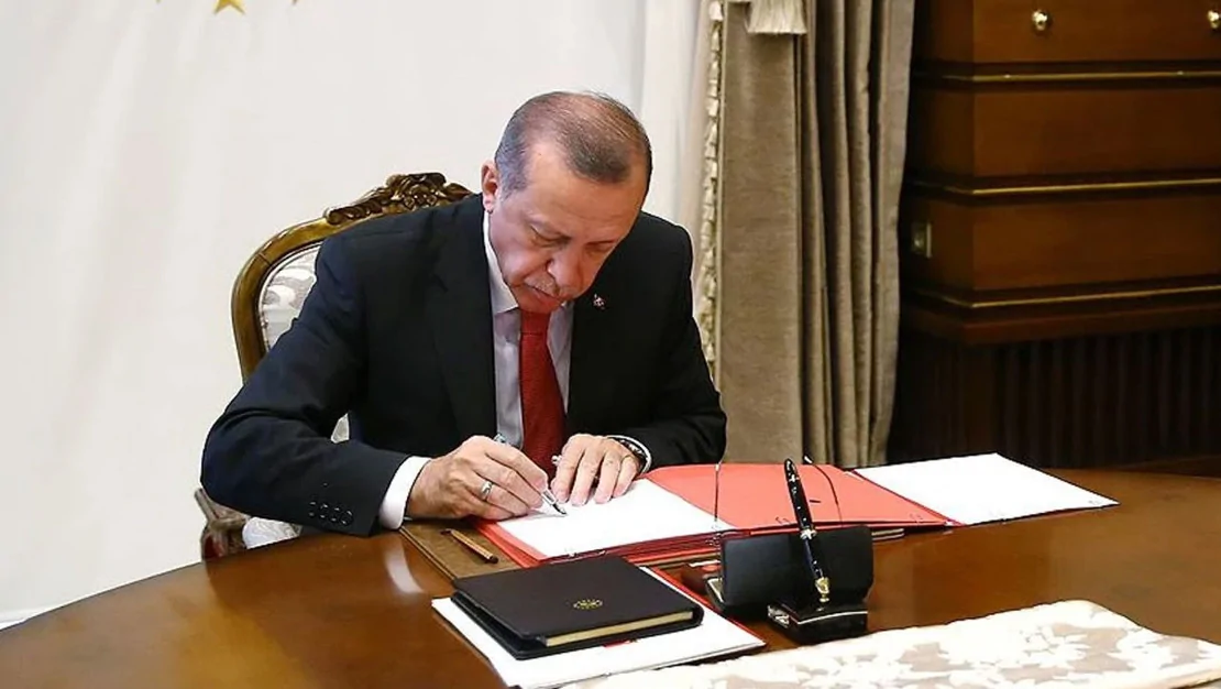 bes-universiteye-rektor-atamasi-yapildi