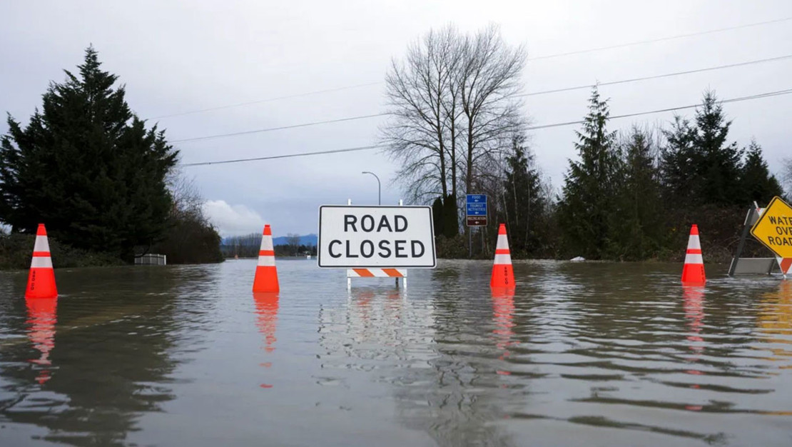 washington-eyaletinde-sel-felaketi-nedeniyle-acil-durum-ilani