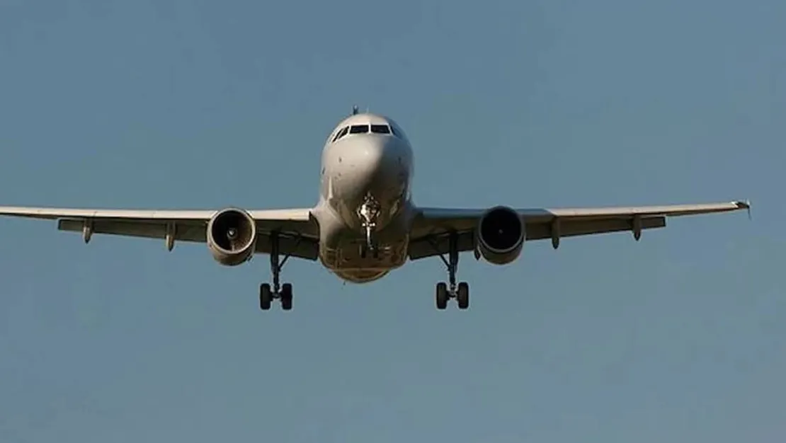 hindistan-da-air-india-ucagi-dustu