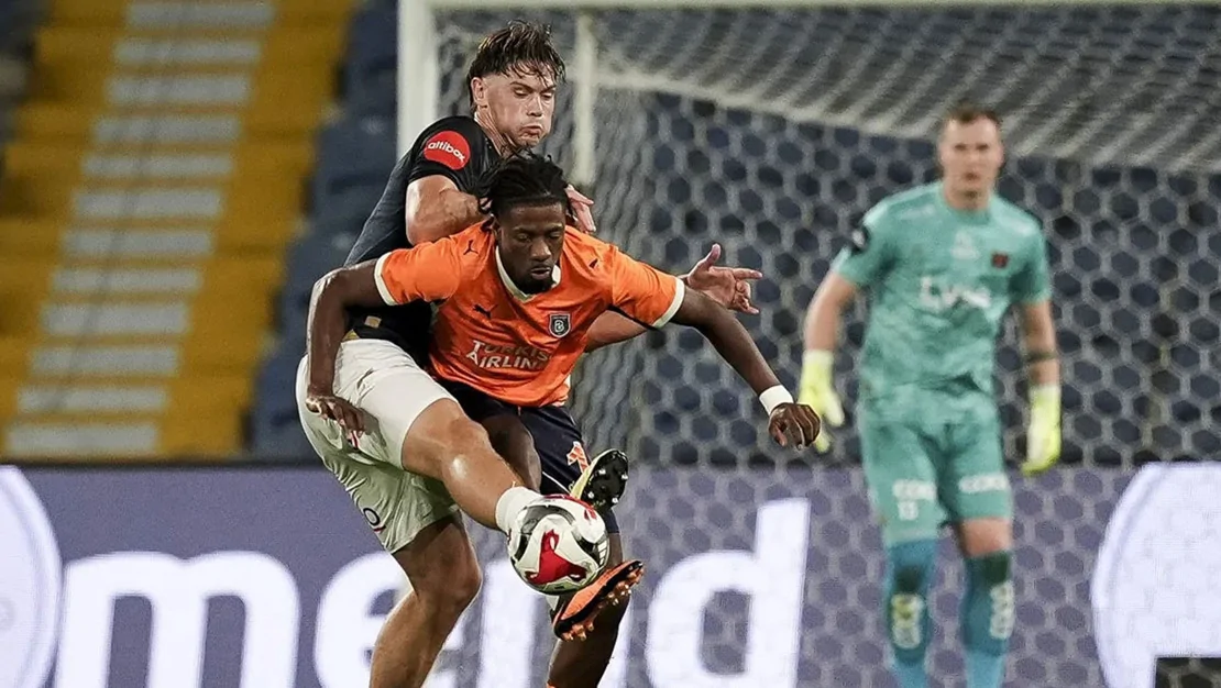 basaksehir-uefa-da-viking-ile-1-1