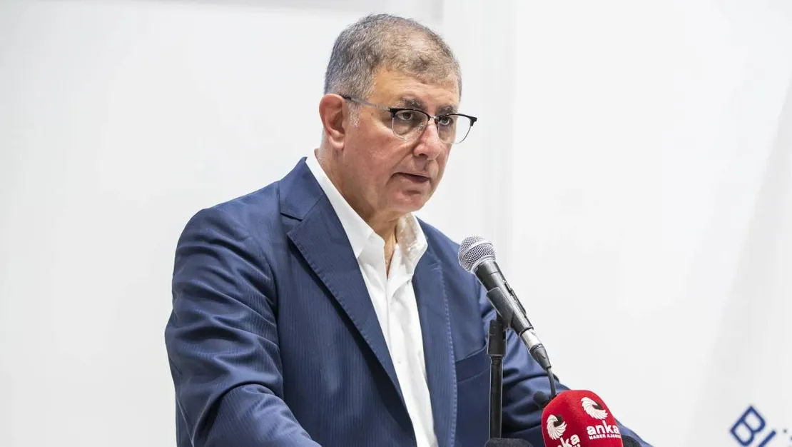 tugay-canli-yayinda-cildirdi-dikkat-edin