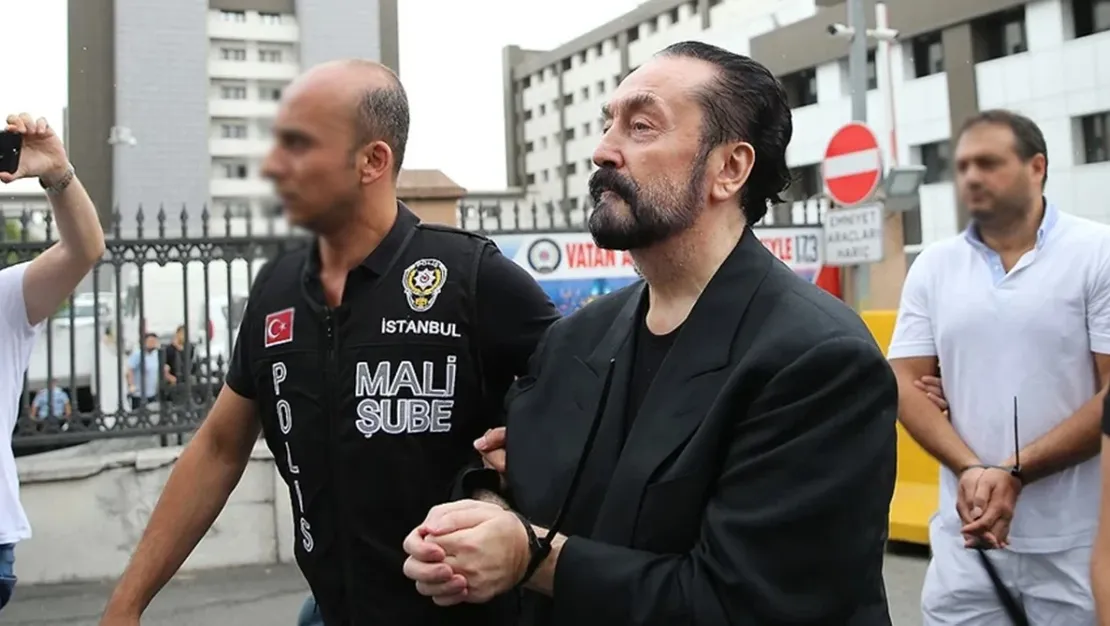 adnan-oktar-in-uc-suctan-beraat-karari