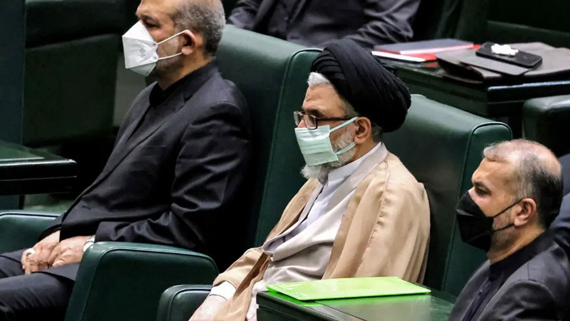 israil-iran-istihbarat-bakanini-hedef-aldi