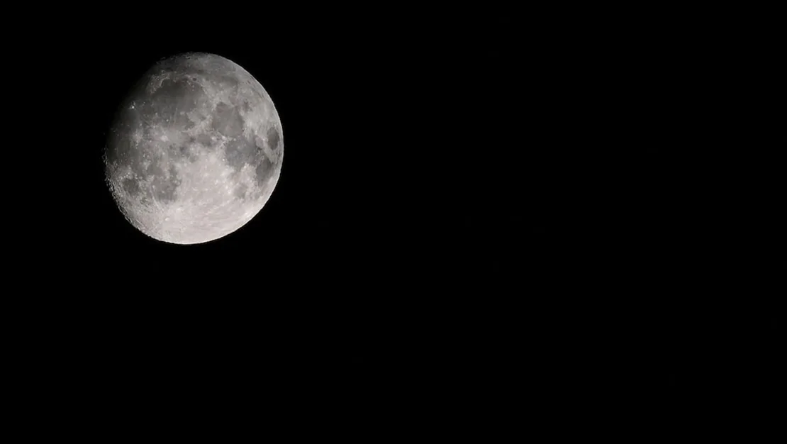 ay-yarisi-kizisiyor-abd-nukleer-reaktor-plani