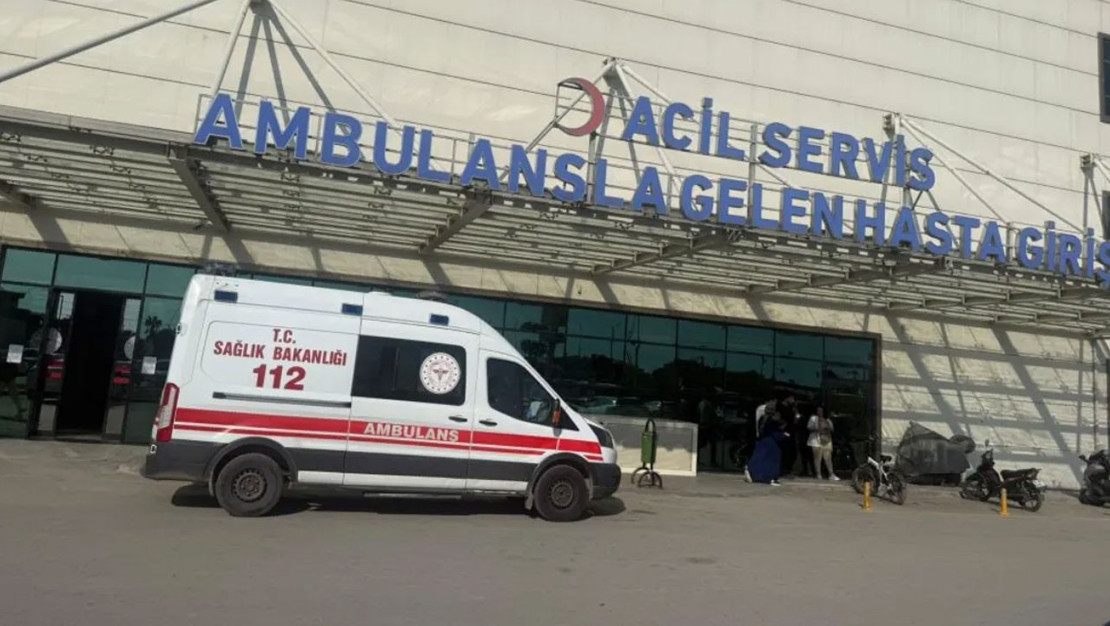 mersin-de-okulda-26-ogrenci-zehirlendi