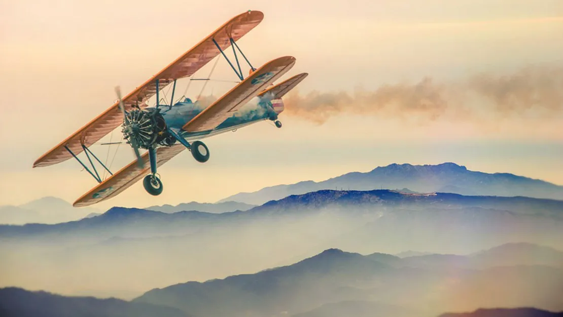 kucuk-ucak-evin-uzerine-dustu