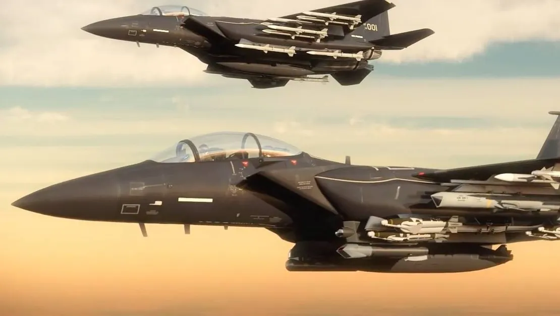 abd-f-15-leri-kadena-ussu-ne-indi