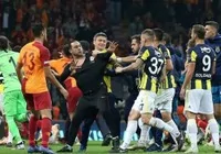 galatasaray-ve-fenerbahce-ye-onemli-cezalar-verildi