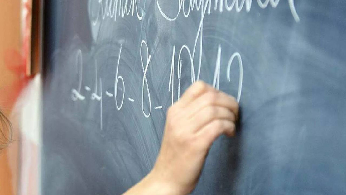 meb-yabanci-uyruklu-ogretmenler-icin-yeni-sartlar-belirledi