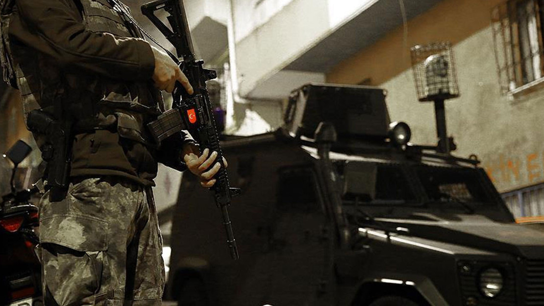 daes-operasyonlarinda-67-supheli-tutuklandi