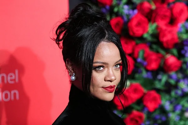 Rihanna’ya ‘hadis’ davası Rihanna'ya 'hadis' davası