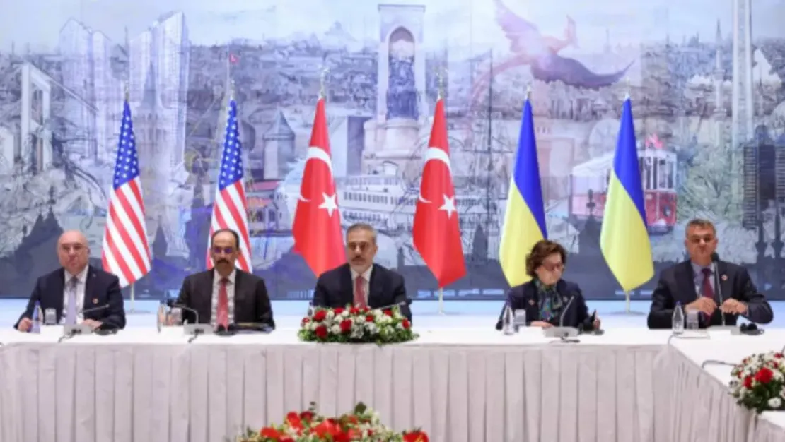 istanbul-daki-baris-masasindan-karar-cikti-ukrayna-duyurdu