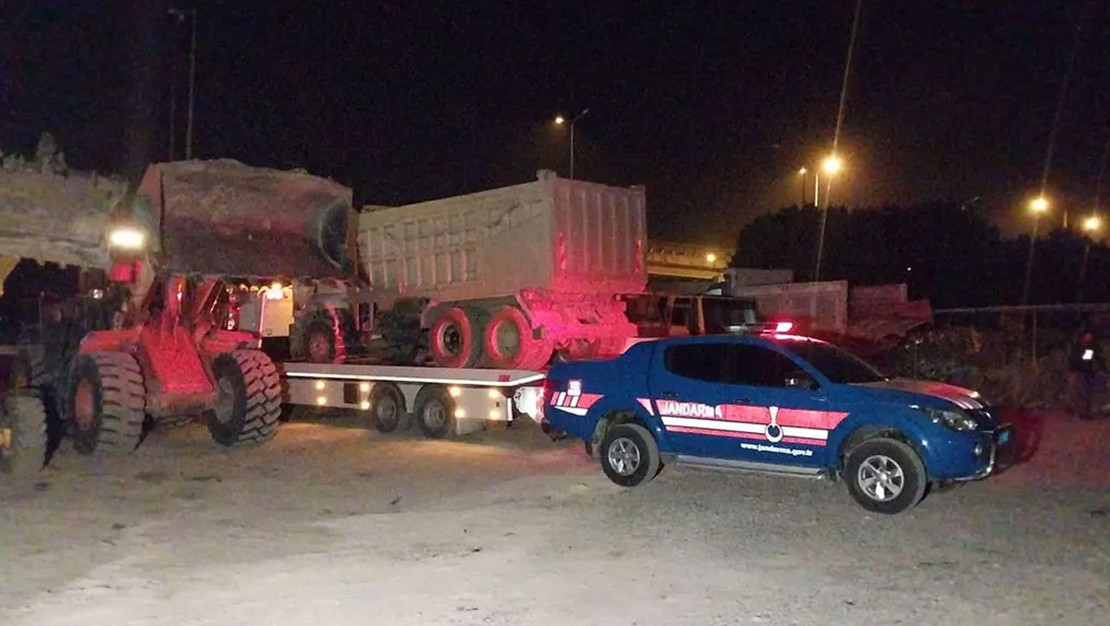 antalya-da-kum-calma-operasyonu-1-kisi-tutuklandi