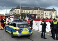 almanya-da-tren-istasyonunda-bicakli-olay