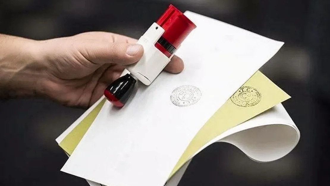 turkiye-de-180-siyasi-parti-var