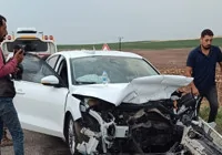 diyarbakir-da-iki-otomobil-carpisti-5-yarali