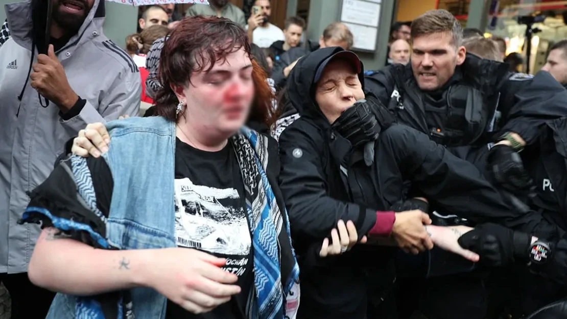 almanya-da-gazze-eylemi-polis-mudahalesi