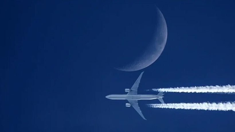 iran-havalimanlari-dis-hat-ucuslarina-yeniden-basladi